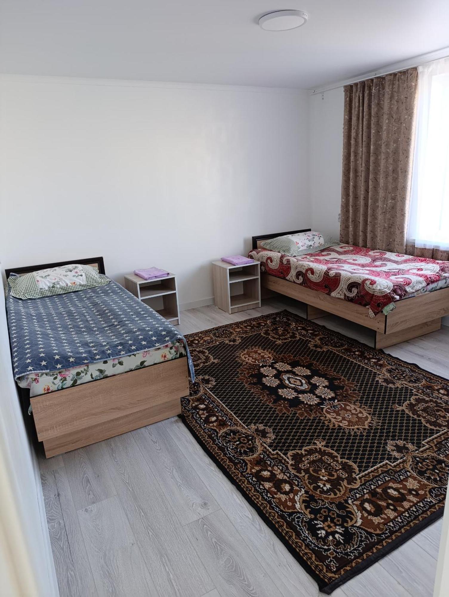 Center Guesthouse Kochkor Eksteriør bilde